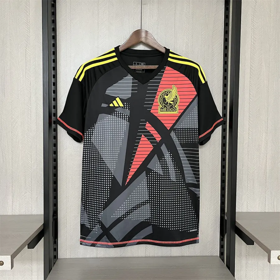Mexico 2024 25 Mexico Goalkeeper Black S XXL