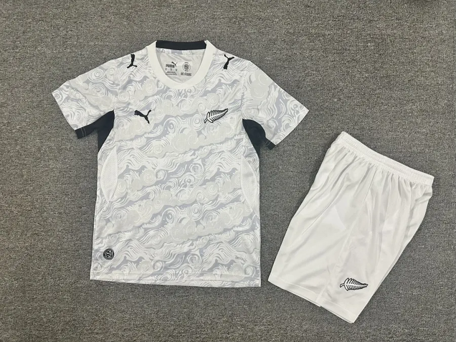 New Zealand New Zealand Home Kids 16–30