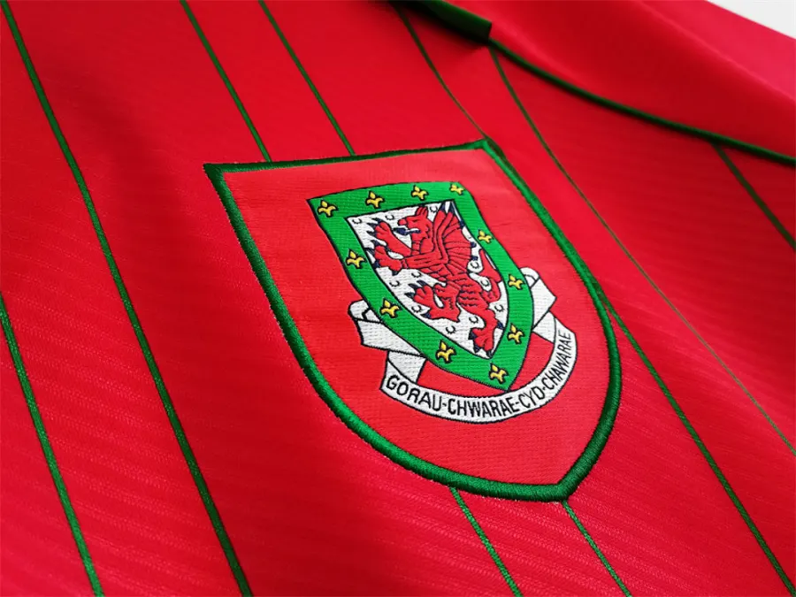Wales Retro 1994 96 Wales home S XXL